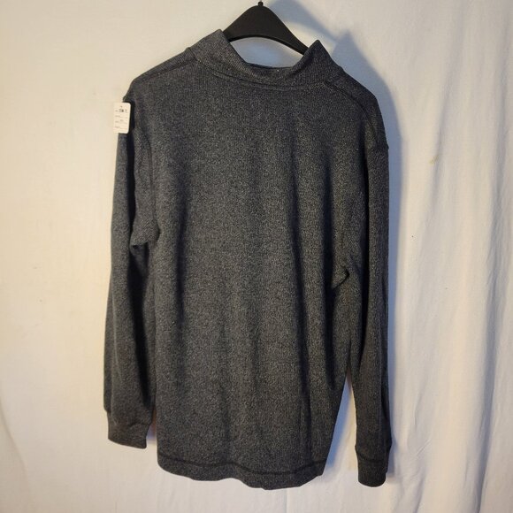 Men's Pullover by Method Size Medium. Dark Gray in Color. ITEM #1686 - Picture 2 of 2